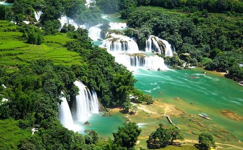 From Hanoi to Ban Gioc Waterfall 2 Days 1 Night Tour