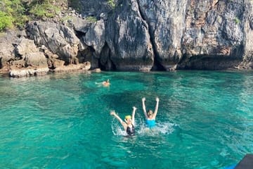 Krabi 7 Islands Sunset Tour with BBQ Dinner and Snorkeling