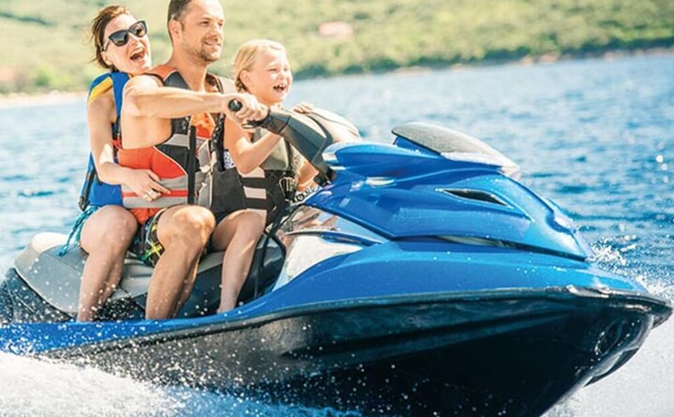 Jet Ski Adventure Along Alanya's Scenic Coastline