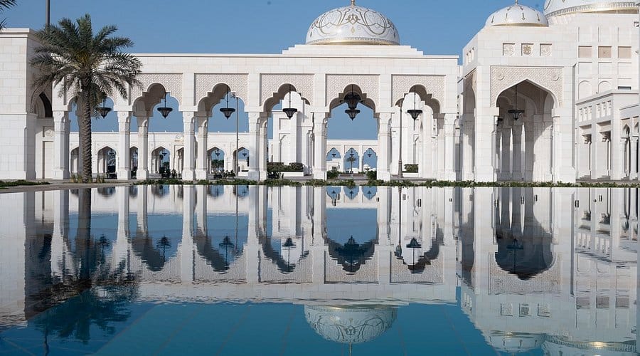 Abu Dhabi : Qasr Al Watan, A Royal Journey into Emirati Splendor