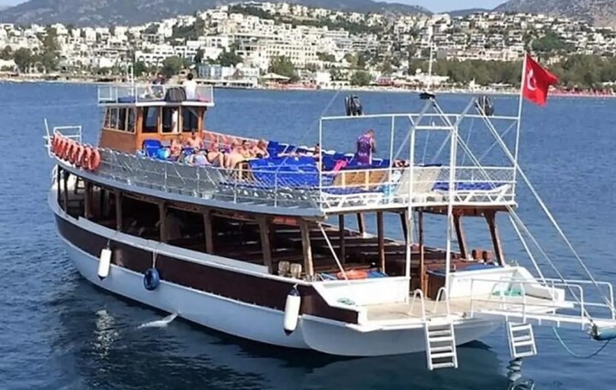 Orak Island Cruise from Bodrum – Swim in Turquoise Bays
