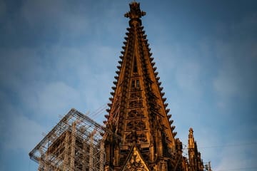 Private 2-Hour Guided Walking Tour of Cologne's Highlights