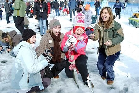 Ice Fishing and Winter Fun at Hwacheon Sancheoneo Festival from Seoul