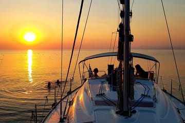 Romantic Sunset Cruise from Bali