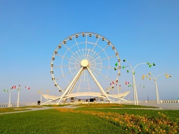 baku city tour-Azerbaijani culture-Local food markets-Evening city lights-Baku nightlife- Ferris Wheel-Baku Eye
