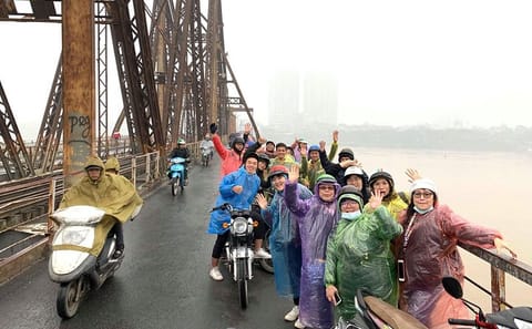 Best Hanoi Motorbike Tour: Local Guide, City Center & Countryside