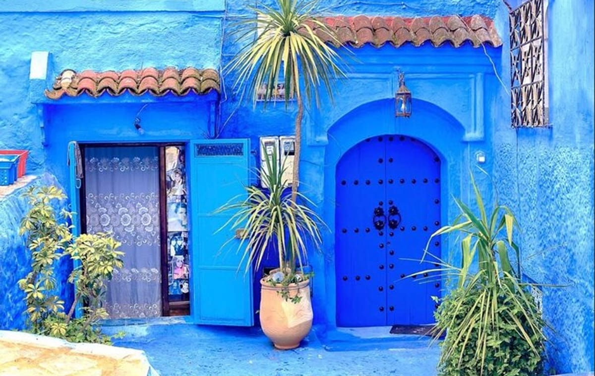 Day Trip from Casablanca to Chefchaouen With Tour Guide included