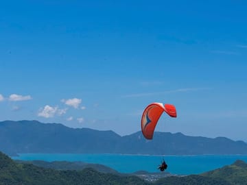 Paragliding Experience in Nha Trang