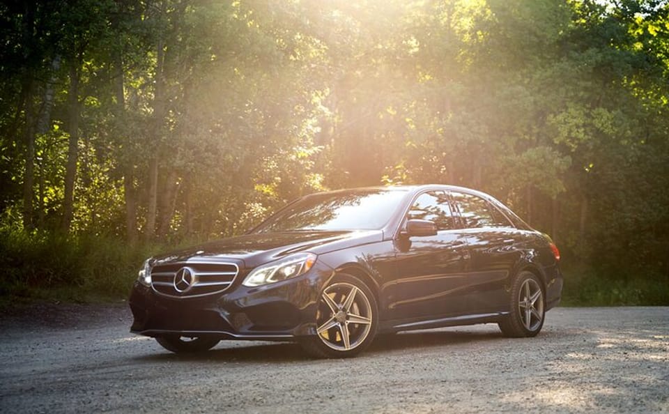Private Luxury Transfer from Calgary to Banff National Park