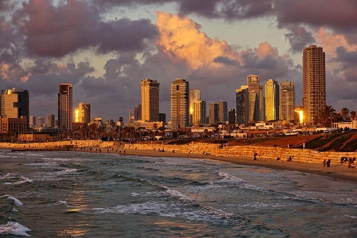 30 Minutes Sightseeing Cruise of Tel Aviv Coast Line with Music 2