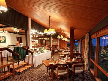 4-Day Safari Adventure in Nairobi and Aberdare National Park