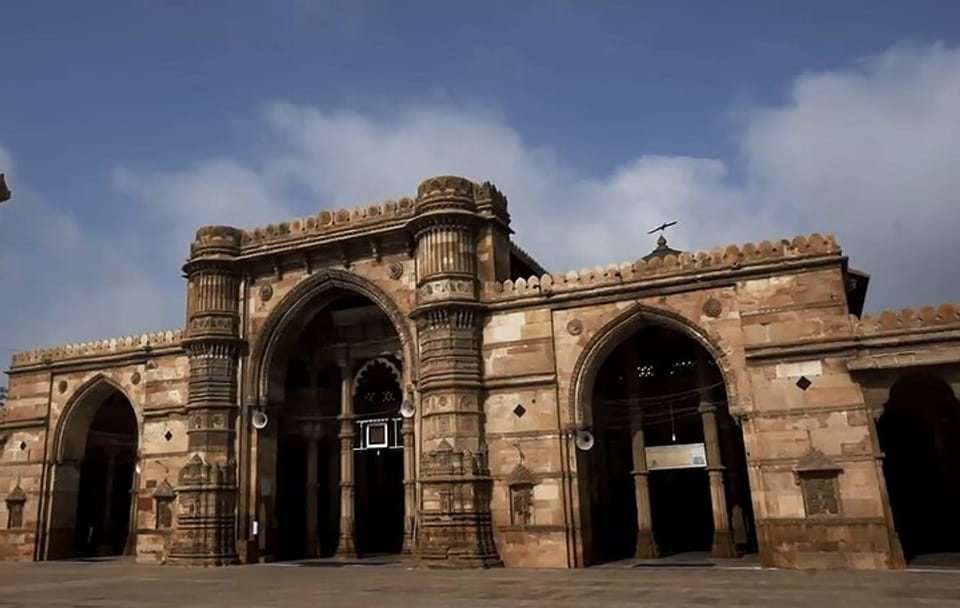 Gujarat Cultural and Natural Heritage Tour from Ahmedabad