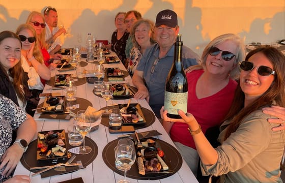 Evening Walking Tour and Wine Tasting in Athens