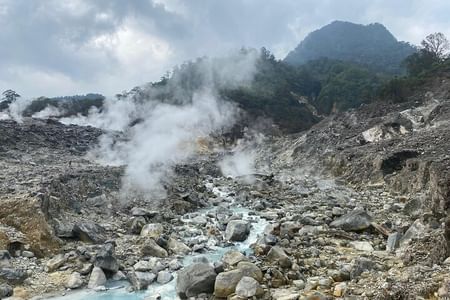 Jakarta Bogor Track to Ratu Crater