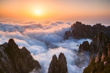 3-Day Private Tour of Mt. Huang, Hongcun Village, and Tunxi