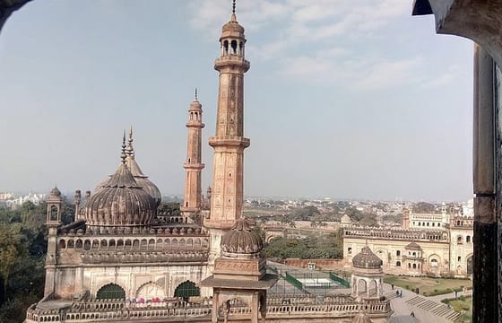 Lucknow Treasures: A Full-Day Private City Tour