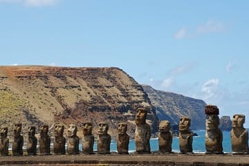 7-Days Experience at Casablanca Valley & Easter Island – Wine and Culture