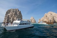 Los Cabos Mexican Flavors Sunset Cruise with Open Bar 6