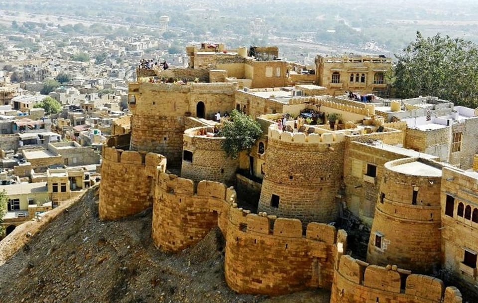 Private: Jaisalmer day Sightseeing tour with Heritage Haveli and Fort