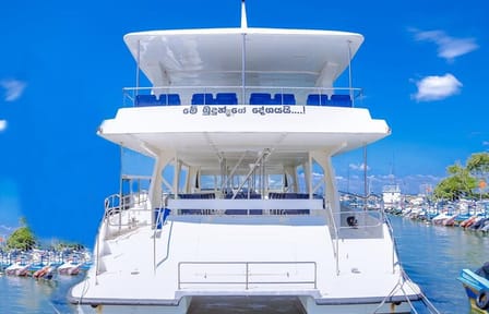 Private Boat Rental with Lunch in Mirissa, Sri Lanka