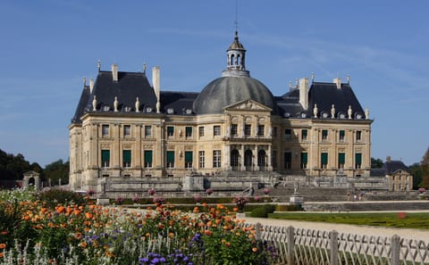 Private Day Trip to Vaux-le-Vicomte from Paris