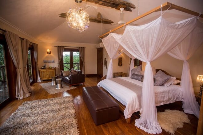 2 Day Ngorongoro & Lake Manyara Romantic Safari 10