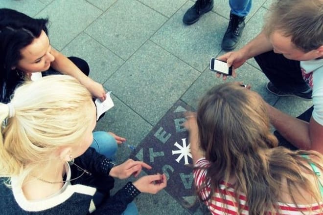 Vilnius: Outdoor Clue Adventure Game 3