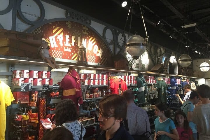 Harry Potter's 8-Day Private English Course and London Tour 4