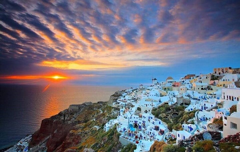 Private 5-Hour Cultural Tour of Firostefani and Imerovigli