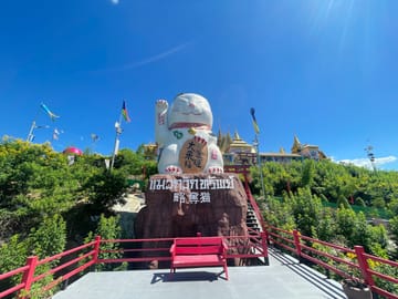 Guided Tour in Grand Palace & Emerald Buddha by MyProGuide