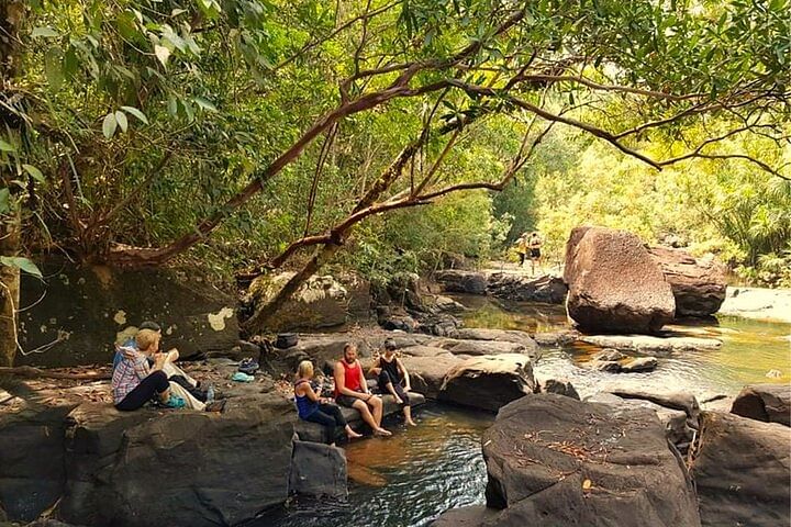 Kbal Spean Trekking & Banteay Srei Tour with Landmine Museum Visit