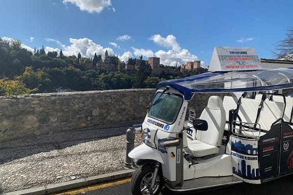 Private Tuk-Tuk Tour of Granada from the 18th to the 21st Century