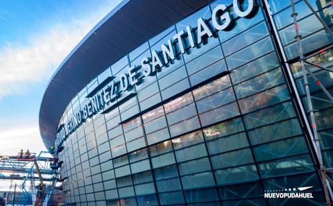 Private Transfer from Santiago Airport to Your Hotel