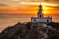 Private Full-Day Sightseeing Tour in Santorini with a Local 8