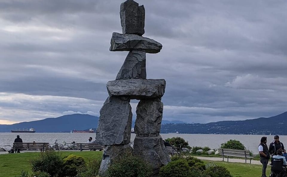 Vancouver City Tour: Explore Key Attractions in 5.5 Hours