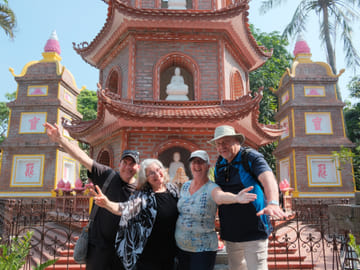 Vegan Cooking Class and Pagoda Tour in Hanoi