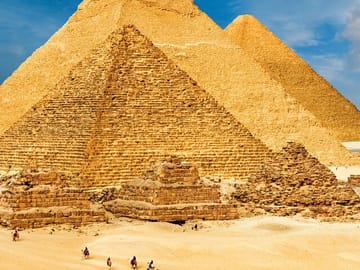 Explore Cairo and the Pyramids on a 2-Day Guided Tour