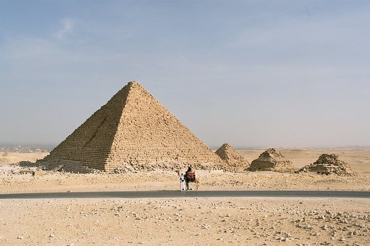 Private Pyramids of Giza and Egyptian Museum Khan El khalili Market 8