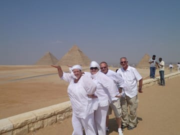 Cairo and Giza Full-Day Cultural Tour from Sharm El-Sheikh