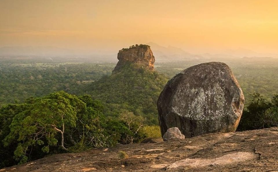 Sigiriya Rock Fortress and Dambulla Cave Tour from Kandy