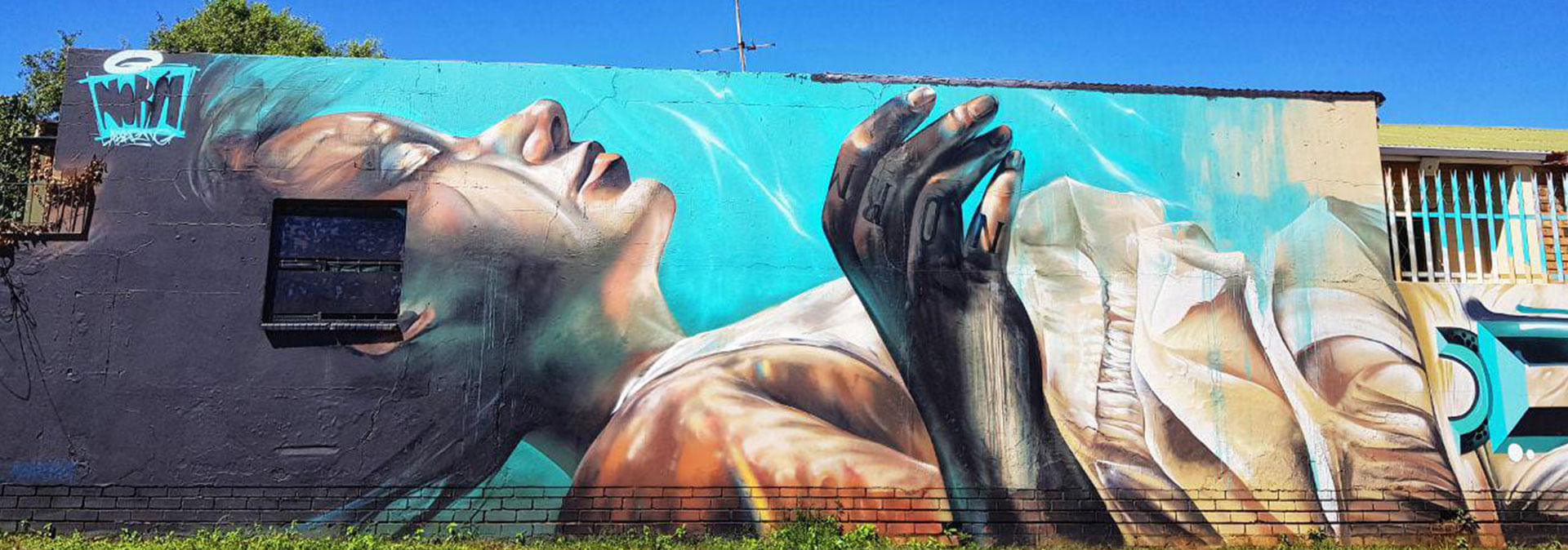 Discover the cultural and historic highlights of Johannesburg and Soweto on the Rise to Freedom Tour.