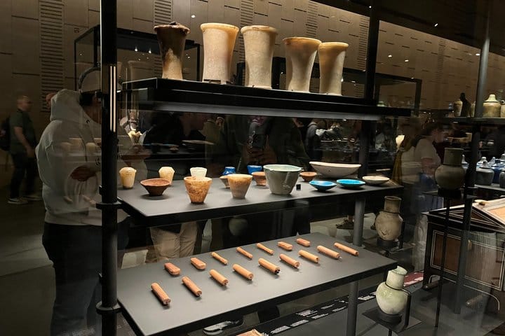 Expert Female Egyptologist to Grand Museum, Giza Pyramids, Sphinx