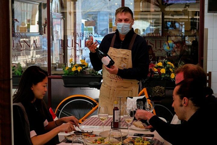 Only Fish Market Tasting Tour from Sea to Table