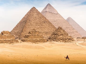 Private Giza Pyramids, Memphis & Saqqara Tour
