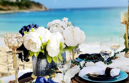 Private Gourmet Picnic Experience at Simpson Bay Beach