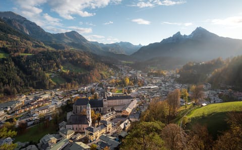 Salzburg City Break: 6-Day Tour with Hop On, Hop Off Bus