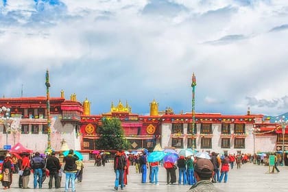 9 Day Lhasa City Essential Group Tour with Kathmandu Sightseeing