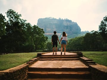 Cultural and Scenic Honeymoon Tour in Colombo, Sri Lanka