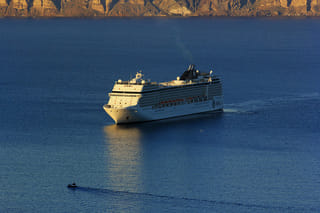 VIP Experience Private Transfer from the Civitavecchia Port to Rome
