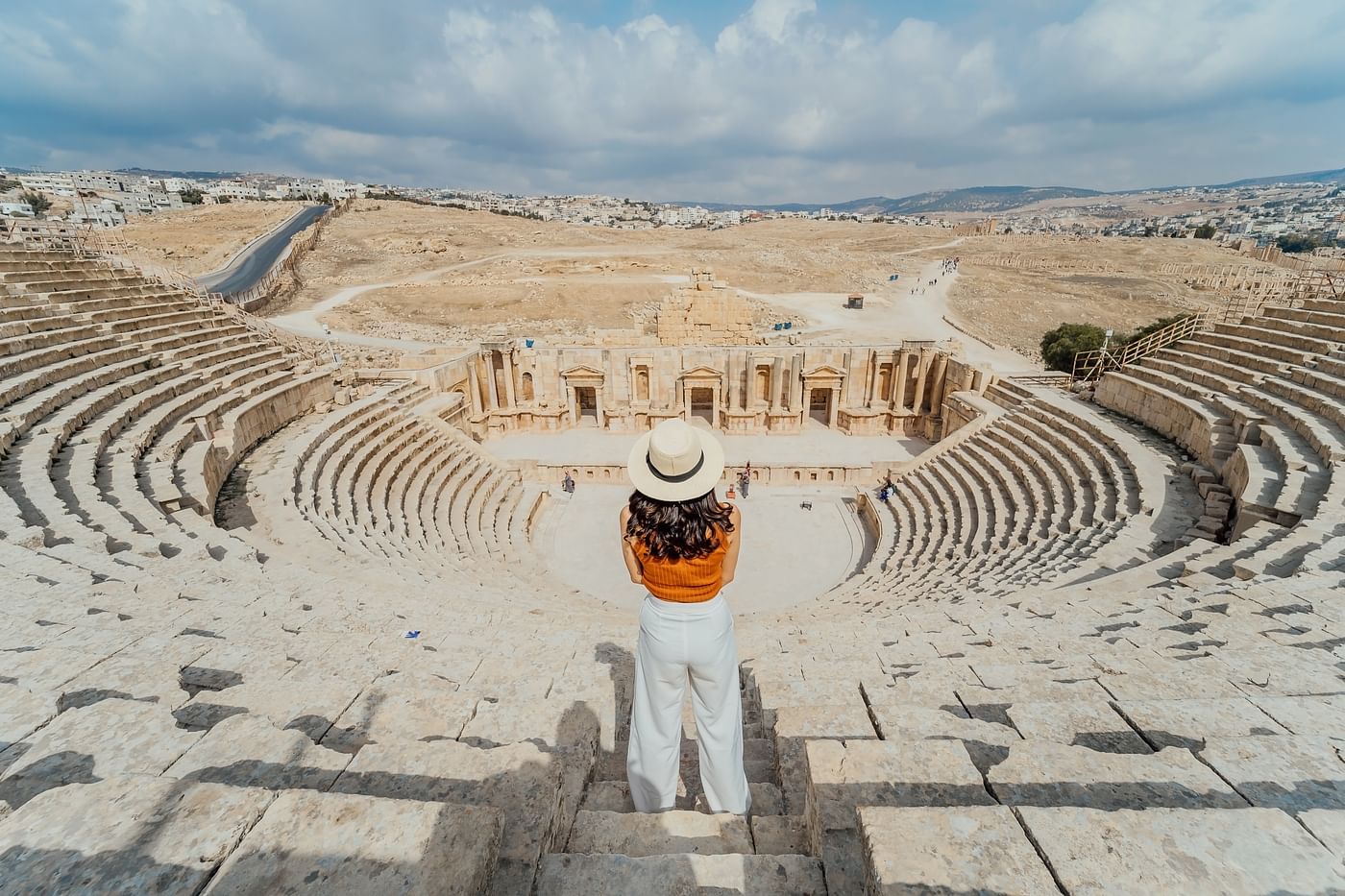 Private Overnight Tour of Jerash from Amman: Explore Ancient Ruins